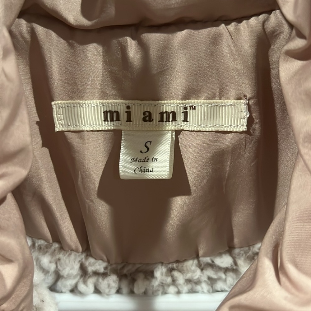Miami Quilted Utility Sherpa Lined Jacket - Picture 3 of 13